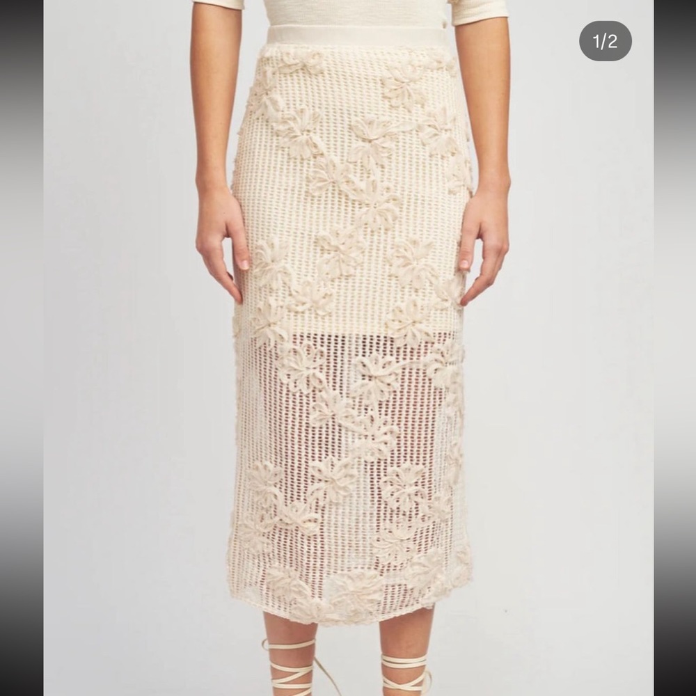 Midi/maxi skirt with flowers